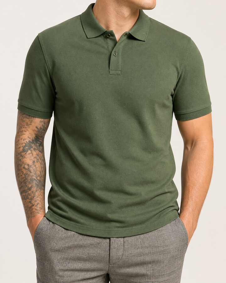 Žali Essential polo marškinėliai – kirpimo detalė